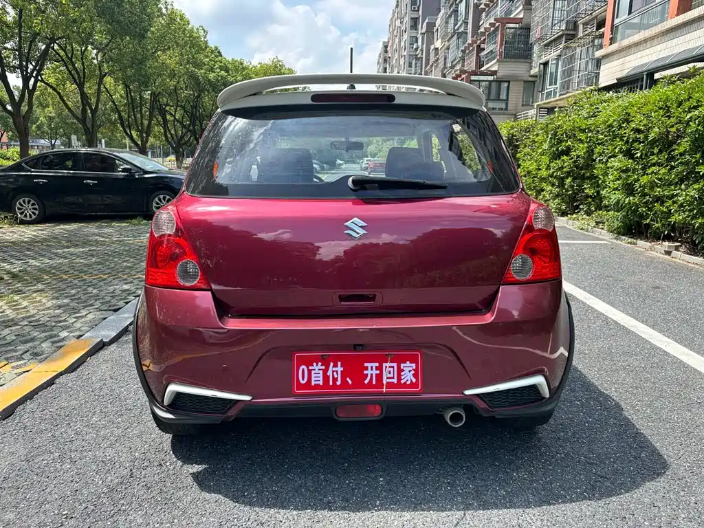 Suzuki Swift — миниатюра 6