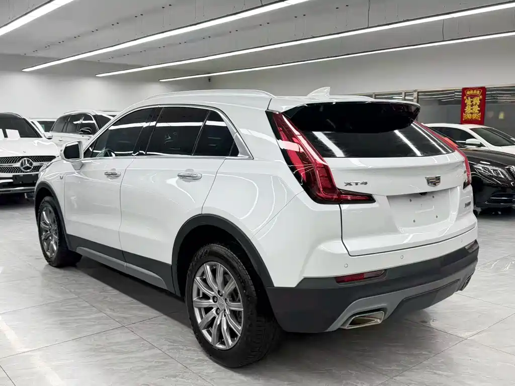Cadillac XT4 — миниатюра 4