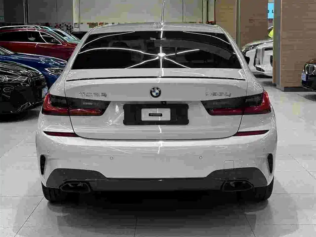 BMW 3 Series — миниатюра 5