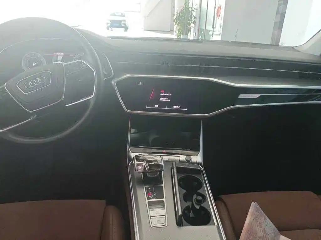Audi A7L — миниатюра 3