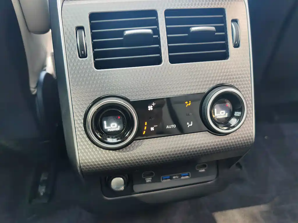 Land Rover Sport — миниатюра 23