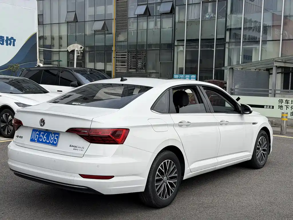Volkswagen Sagitar — миниатюра 16