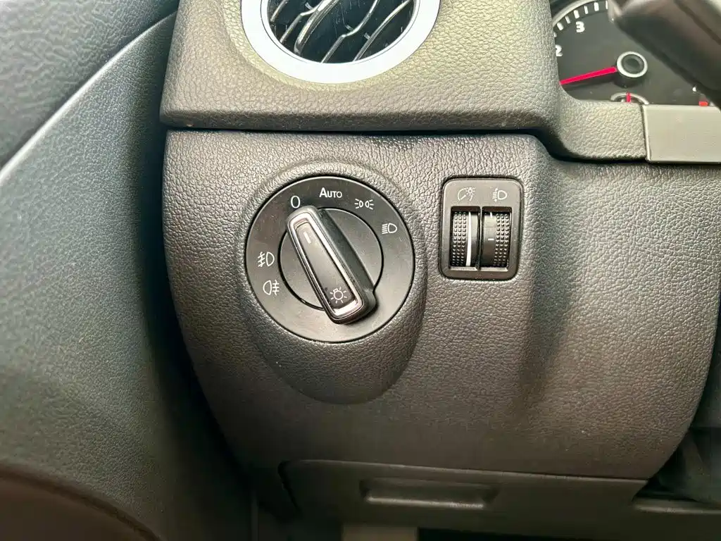 Volkswagen Tiguan — миниатюра 17