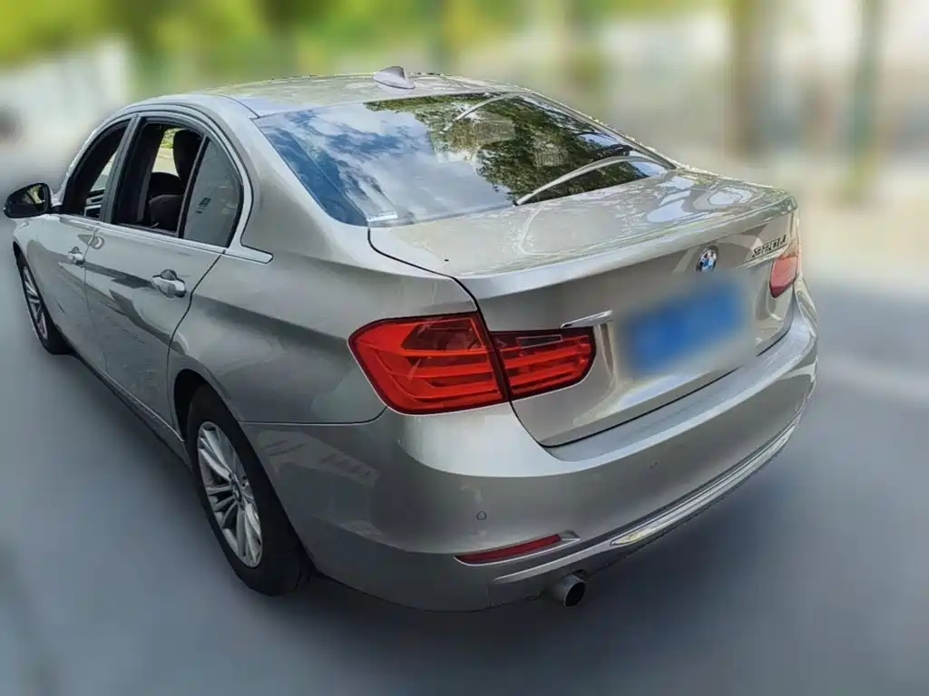 BMW 3 Series — миниатюра 7