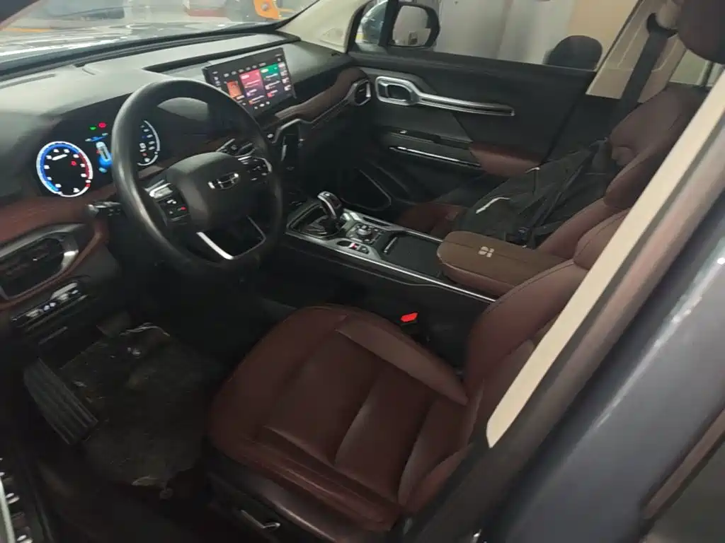 Geely Haoyue — миниатюра 15