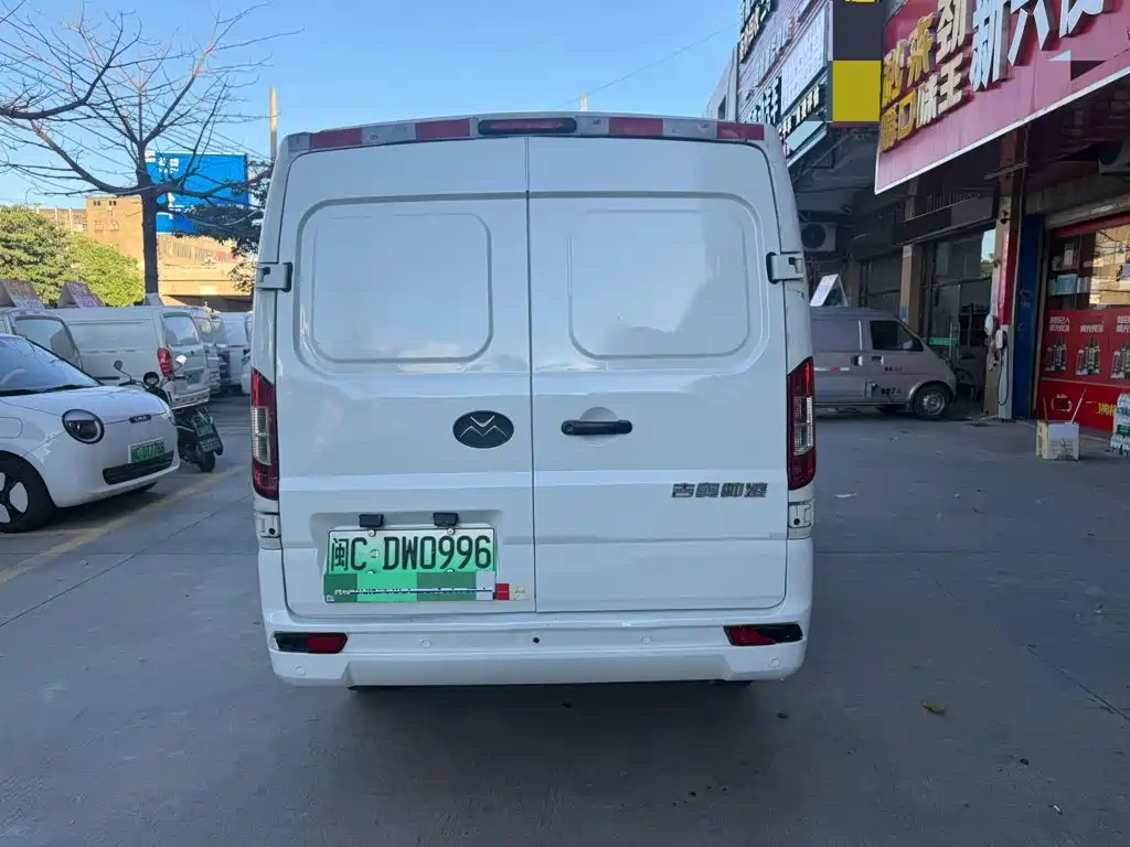 Geely Shuailing — миниатюра 6