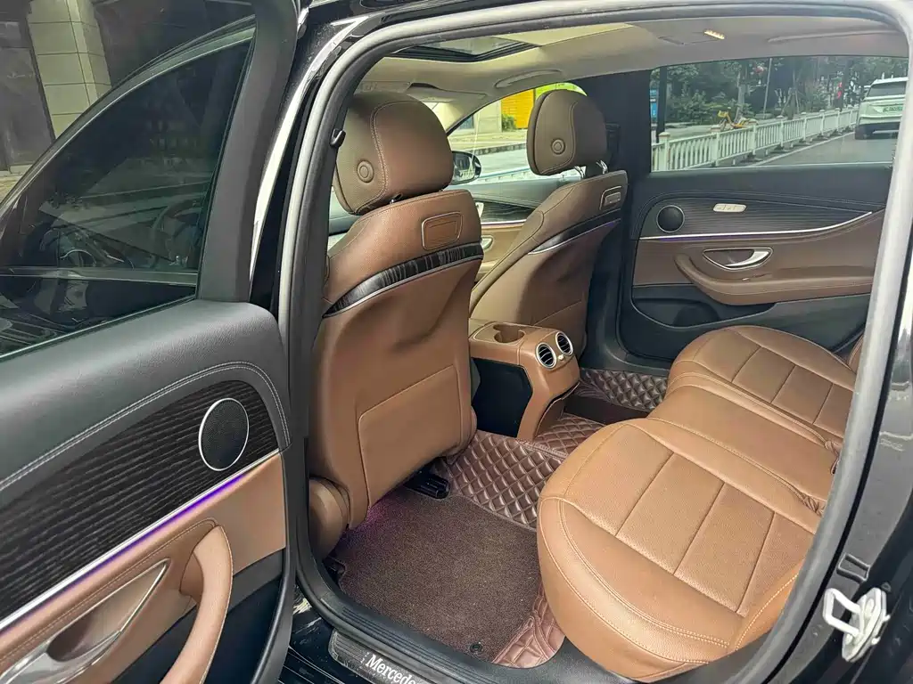 Mercedes-Benz E-Class E 2020 E 300 L Sport Fashion