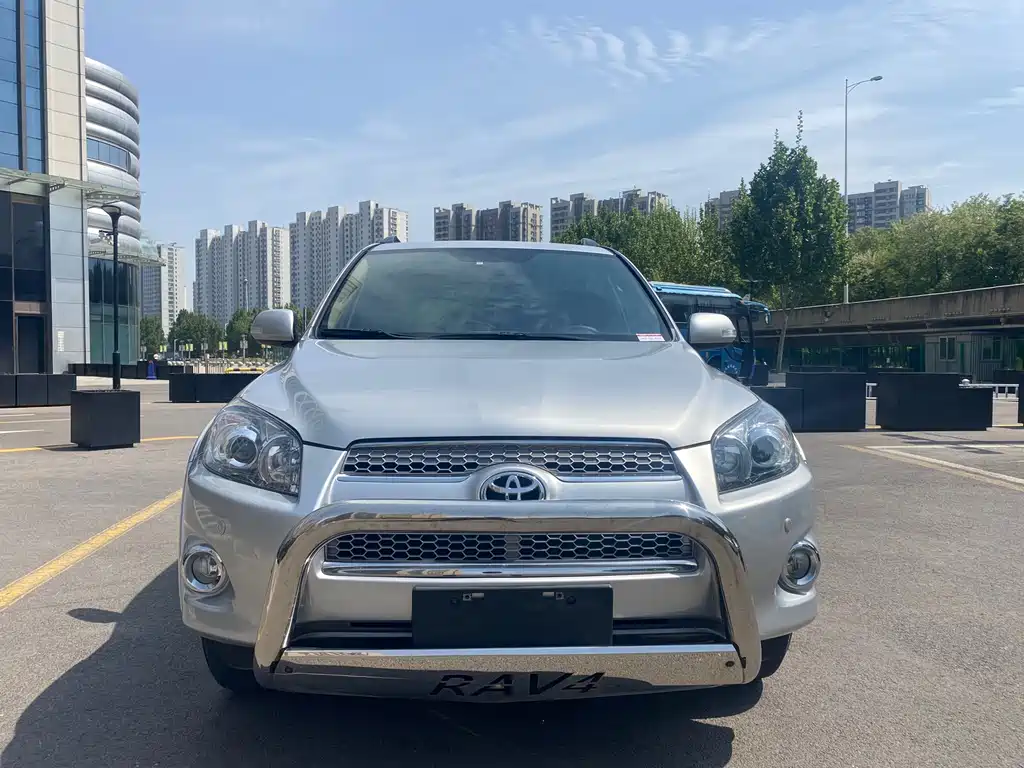 Toyota RAV4 2013 2.0L AT
