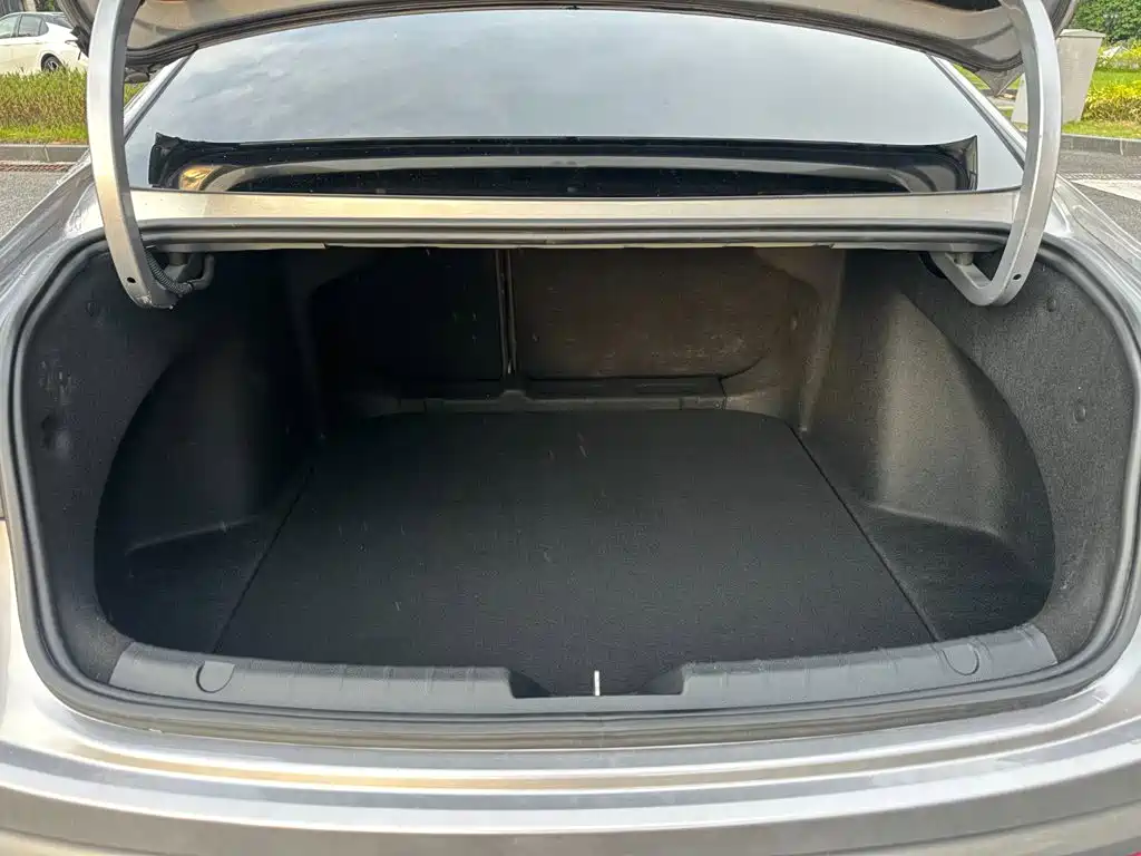 Geely Xingrui — миниатюра 20
