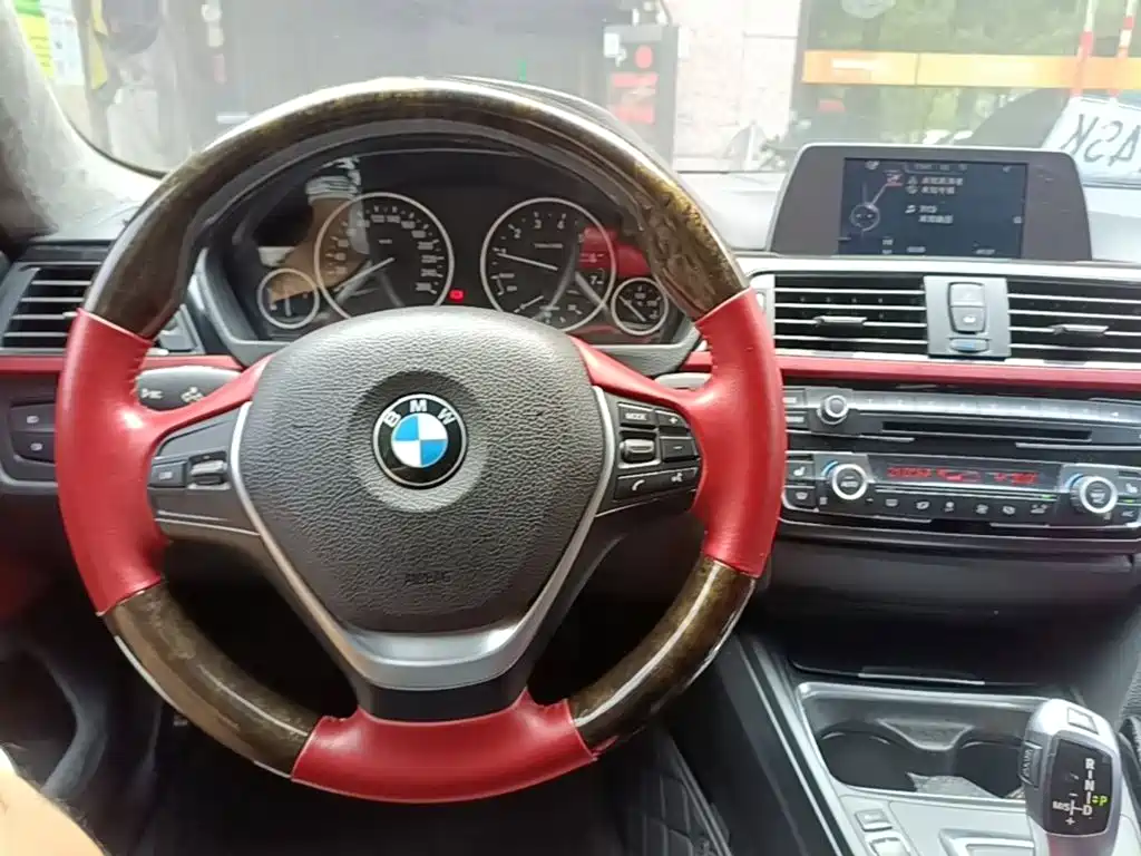 BMW 4 Series — миниатюра 11
