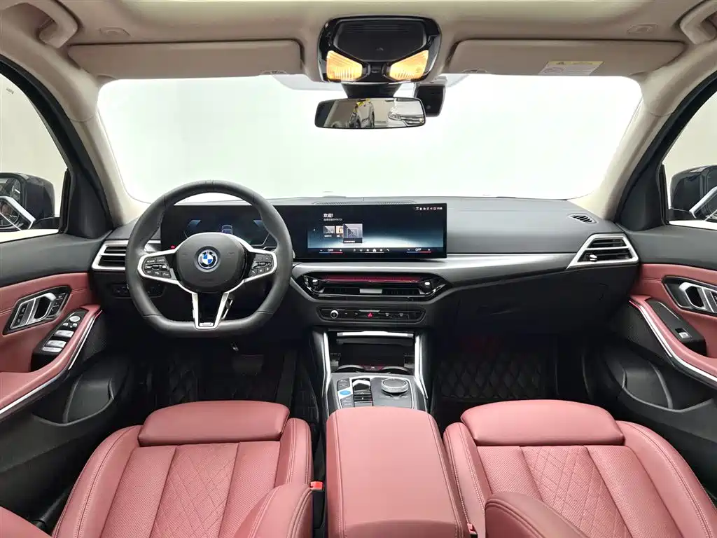 BMW i3 2025 eDrive 35 L