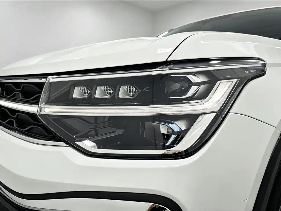 Volkswagen Tharu — миниатюра 23