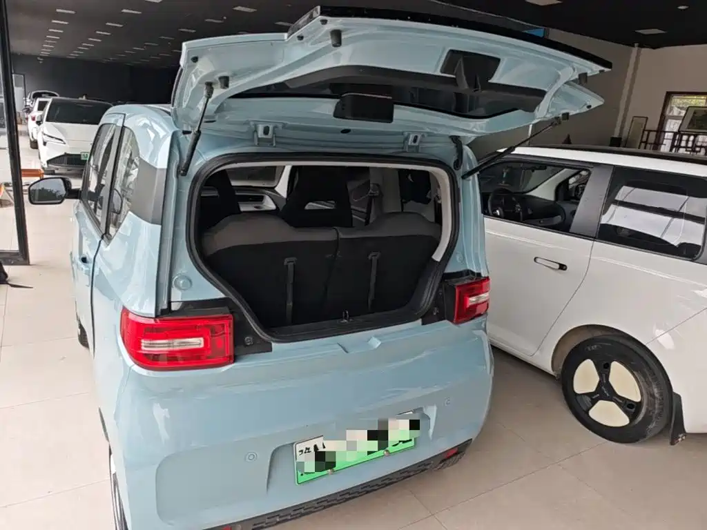 Wuling MINIEV — миниатюра 19