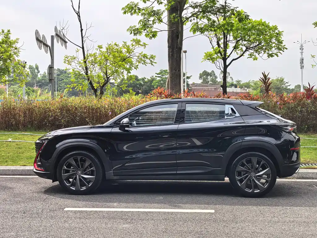 Changan UNI-T — миниатюра 17