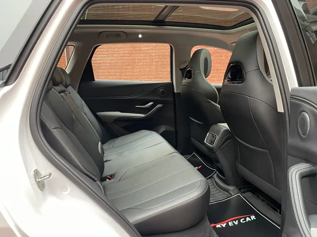 BYD SEA LION 05 DM I