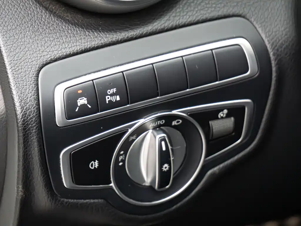 MERCEDES-BENZ C CLASS AMG