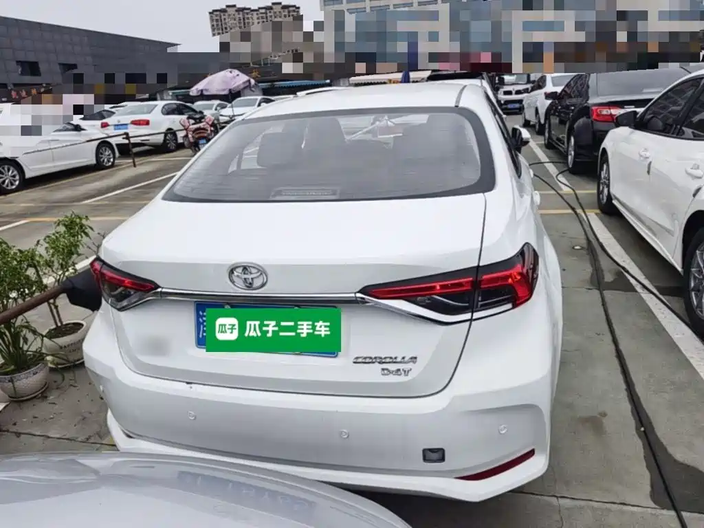 Toyota Corolla — миниатюра 6