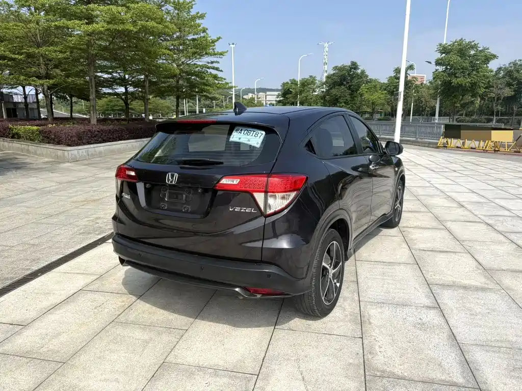 Honda Vezel — миниатюра 9