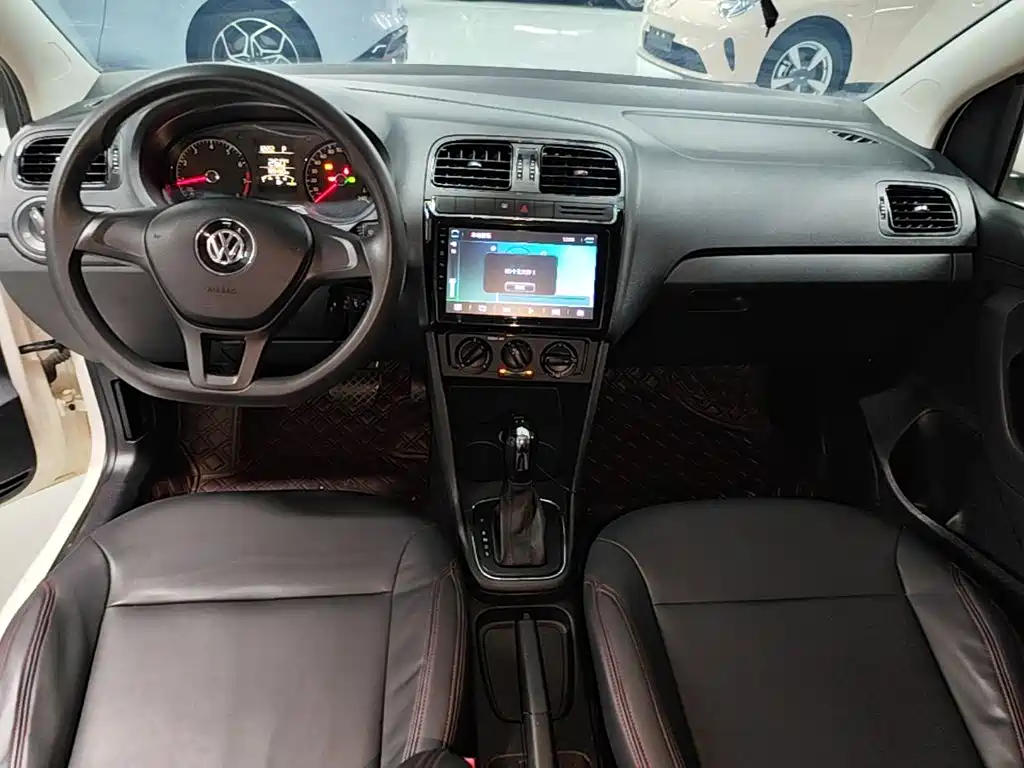 Volkswagen Polo — миниатюра 9