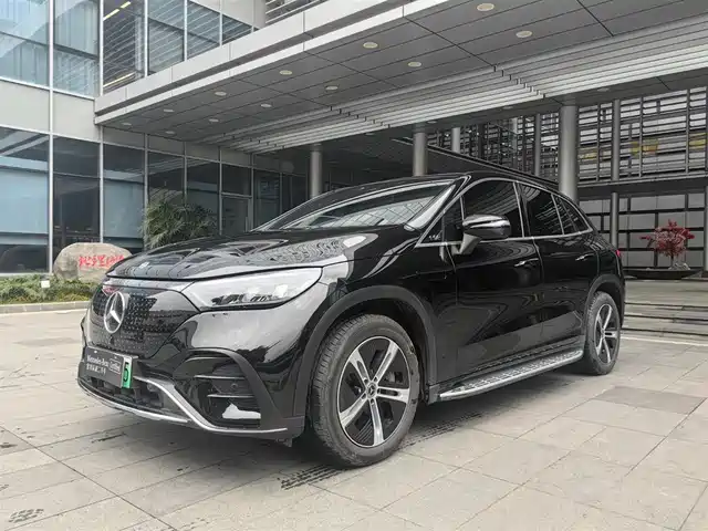 MERCEDES-BENZ EQE SUV 2024