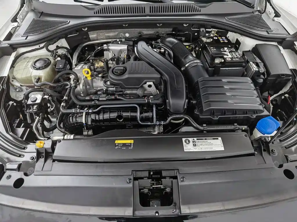 Volkswagen Lavida — миниатюра 6