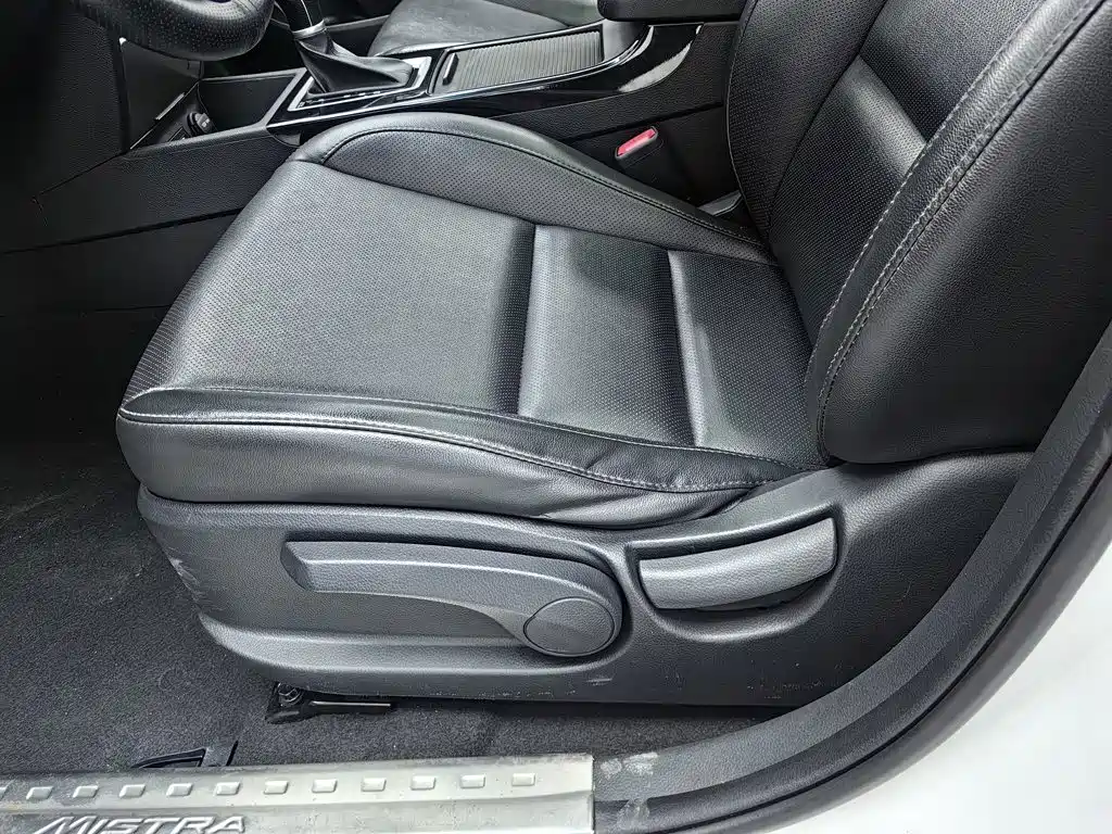 Hyundai Mistra — миниатюра 20