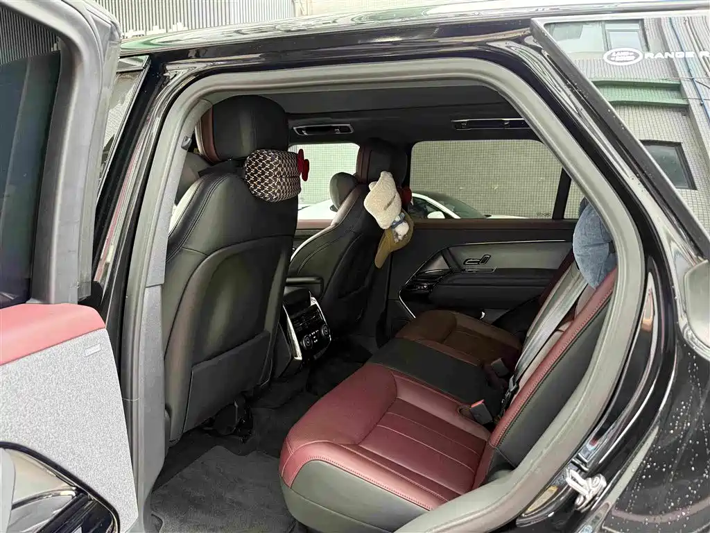 Land Rover Range Rover Sport 2025 400PS Dynamic HSE