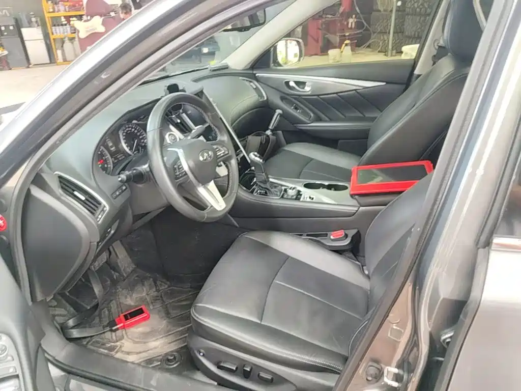 Infiniti Q50L — миниатюра 15