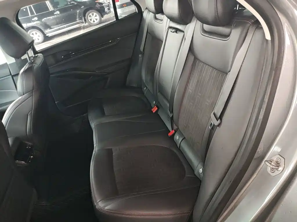 Ford Mondeo — миниатюра 17