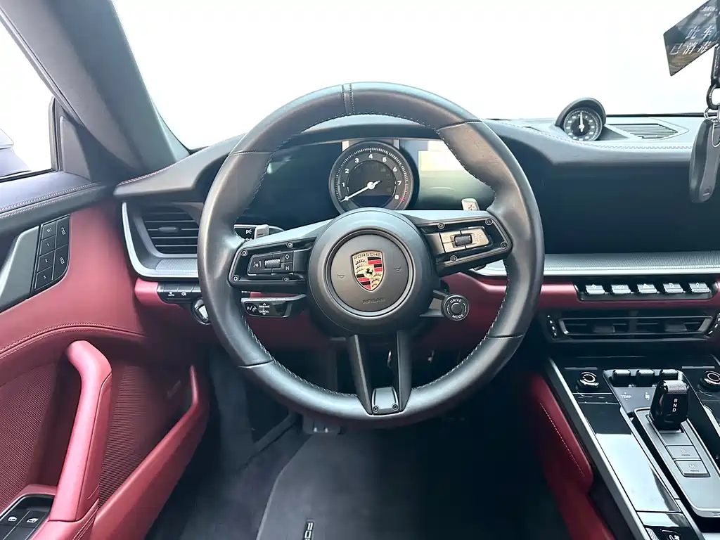 Porsche 911 — миниатюра 12