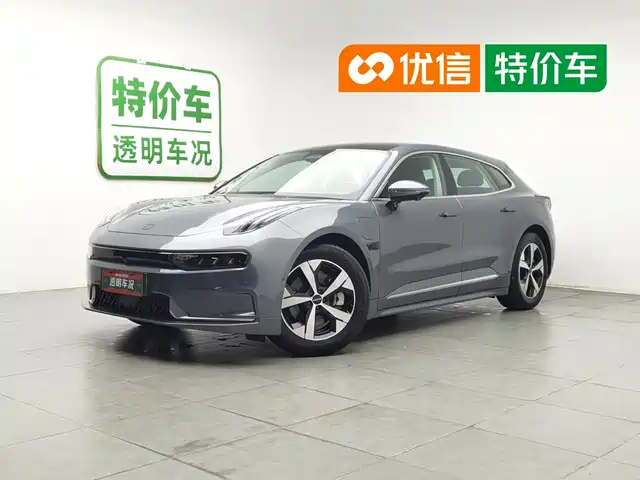 2022 Zeekr 001