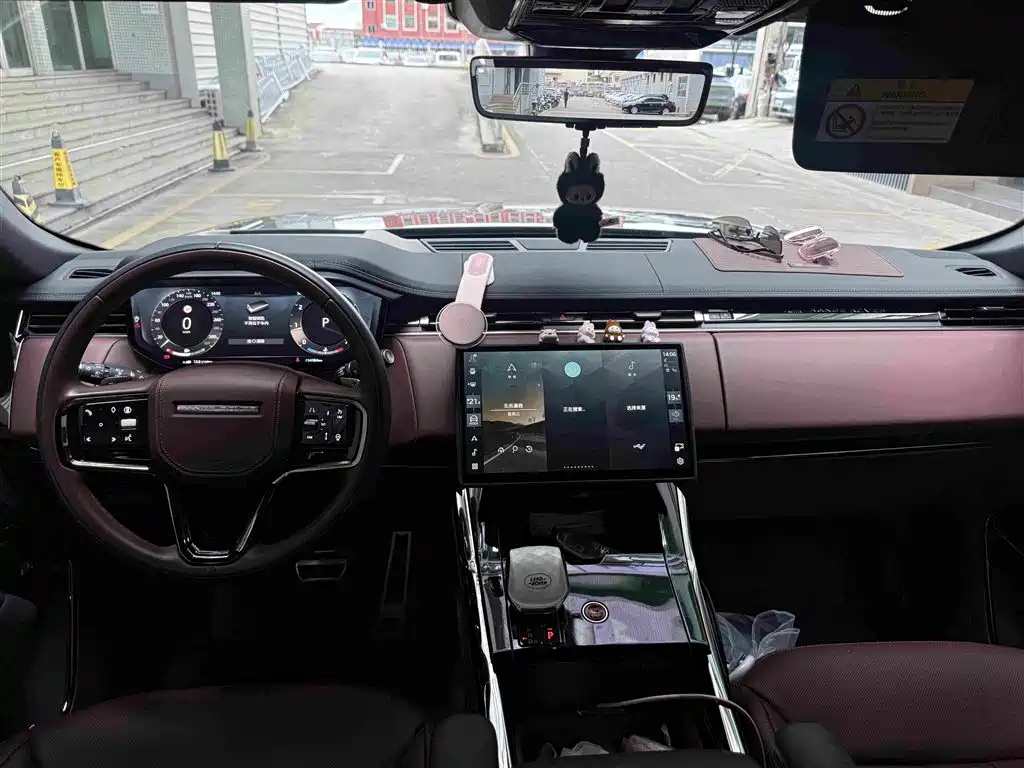Land Rover Range Rover Sport 2025 400PS Dynamic HSE