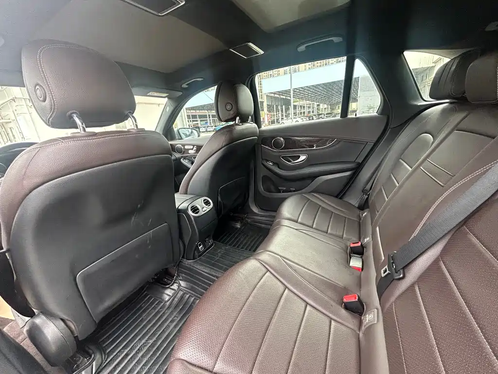 Mercedes-Benz GLC 2019 GLC 260 4MATIC