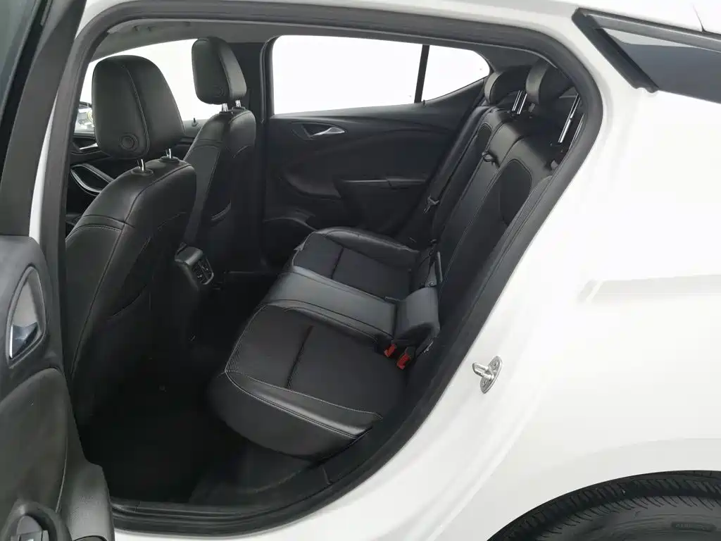 Buick Verano — миниатюра 15