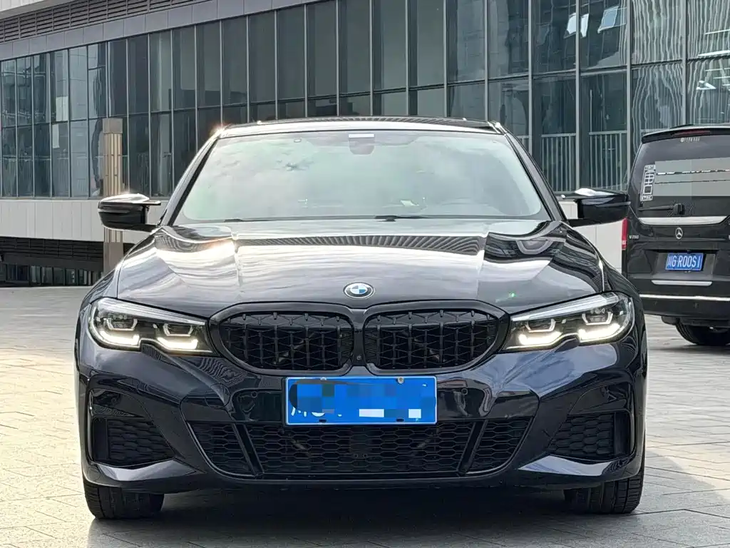 BMW 3 Series — миниатюра 2