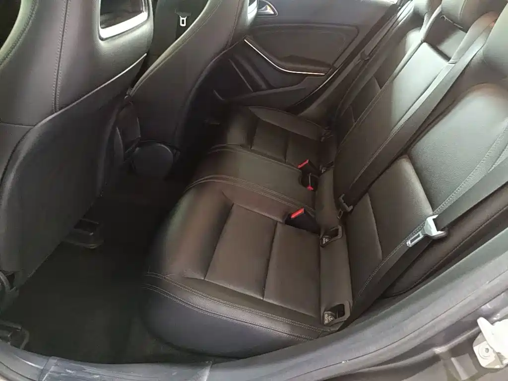 Mercedes-Benz CLA (Import) — миниатюра 17