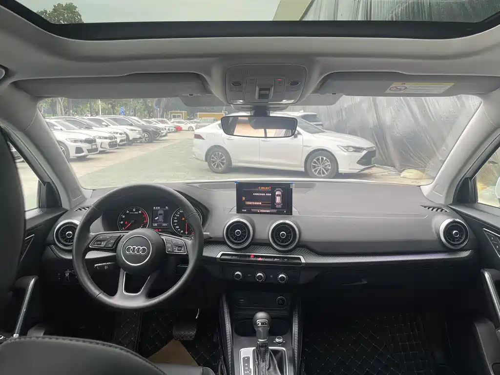Audi Q2L — фотографии объявления, Фото 20