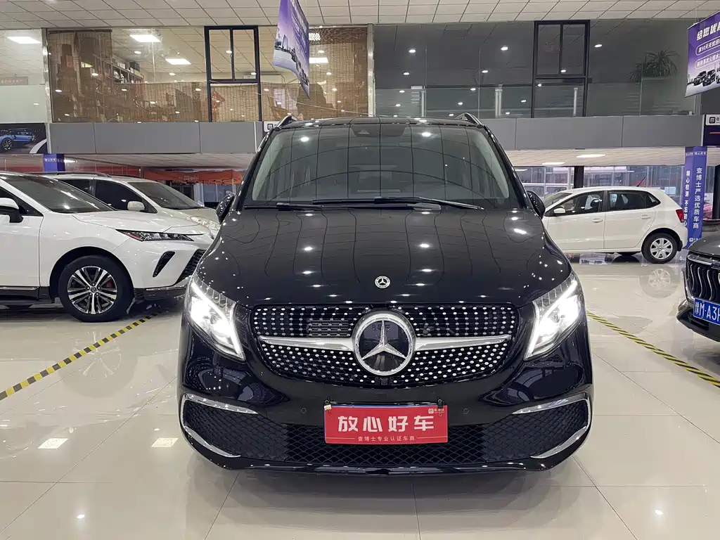 MERCEDES-BENZ V CLASS