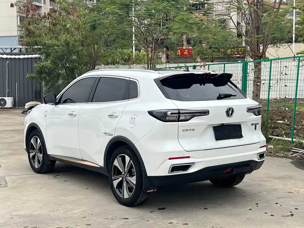 CHANGAN CS75 PLUS