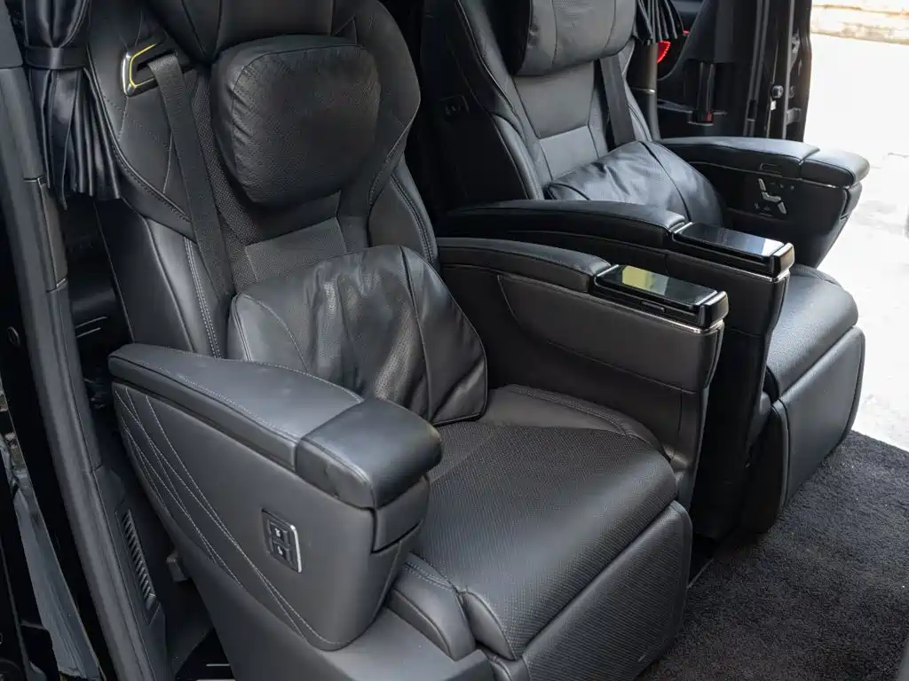 Toyota Alphard — фотографии объявления, Фото 19