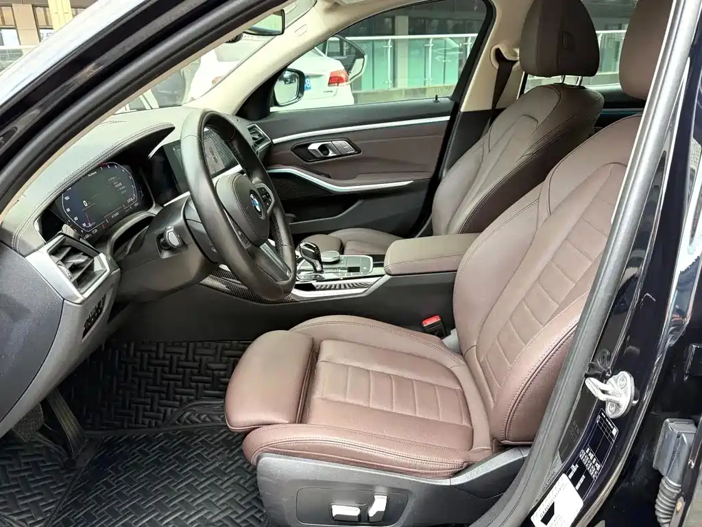 BMW 3 Series — миниатюра 4