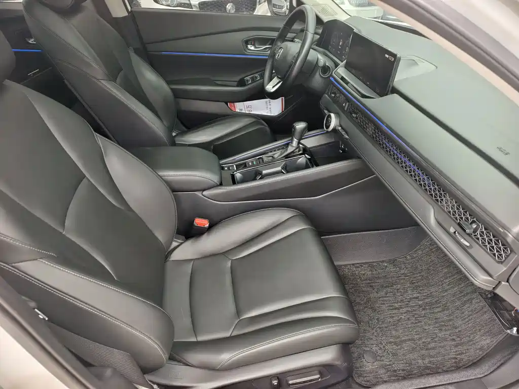 Honda Accord — миниатюра 12