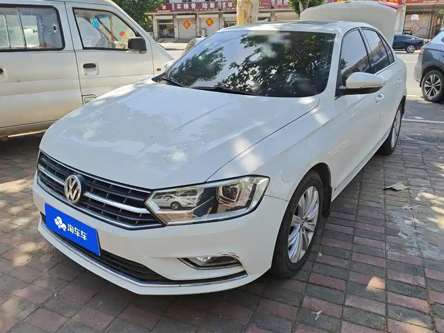 Купить Volkswagen Bora