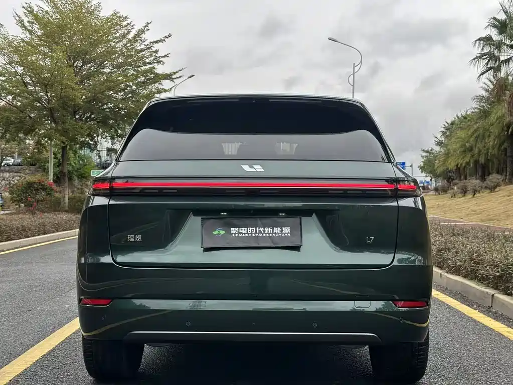 Li Auto IDEAL L7