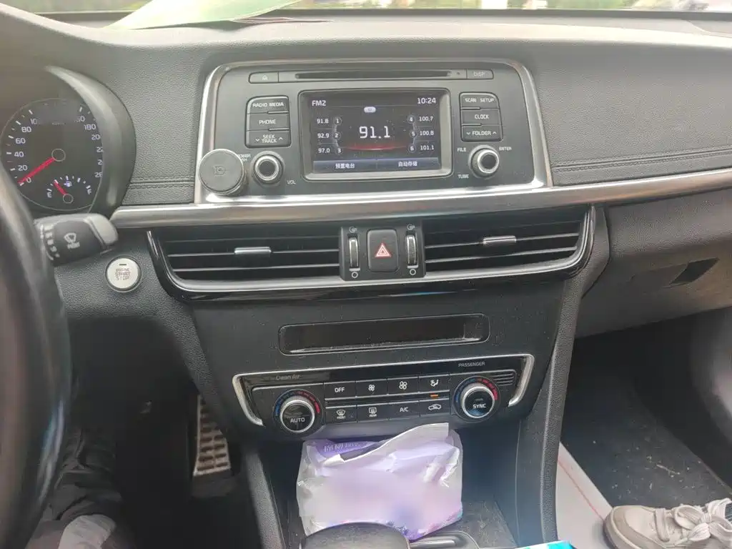 Kia K5 — миниатюра 6