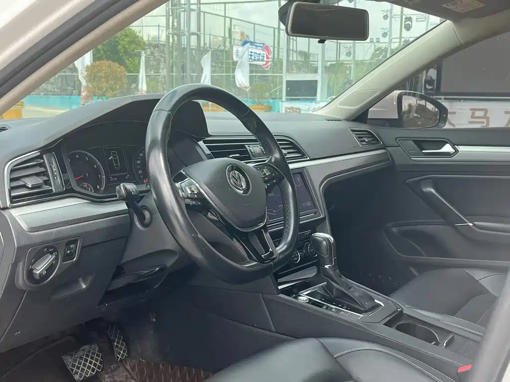 Volkswagen Lamando — миниатюра 7