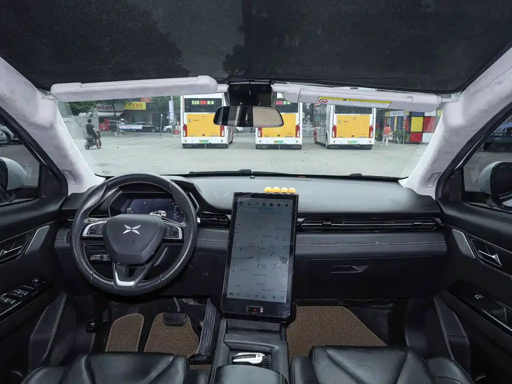 XPeng G3 — миниатюра 6
