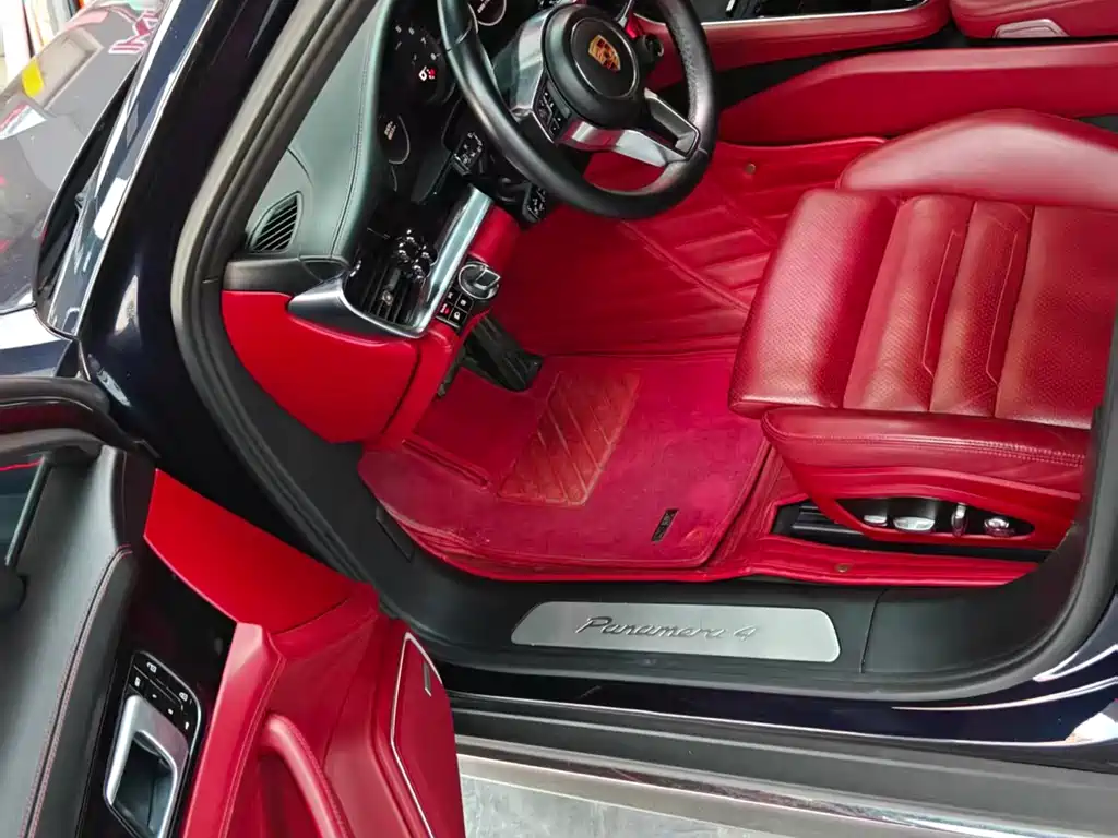 Porsche Panamera — миниатюра 6