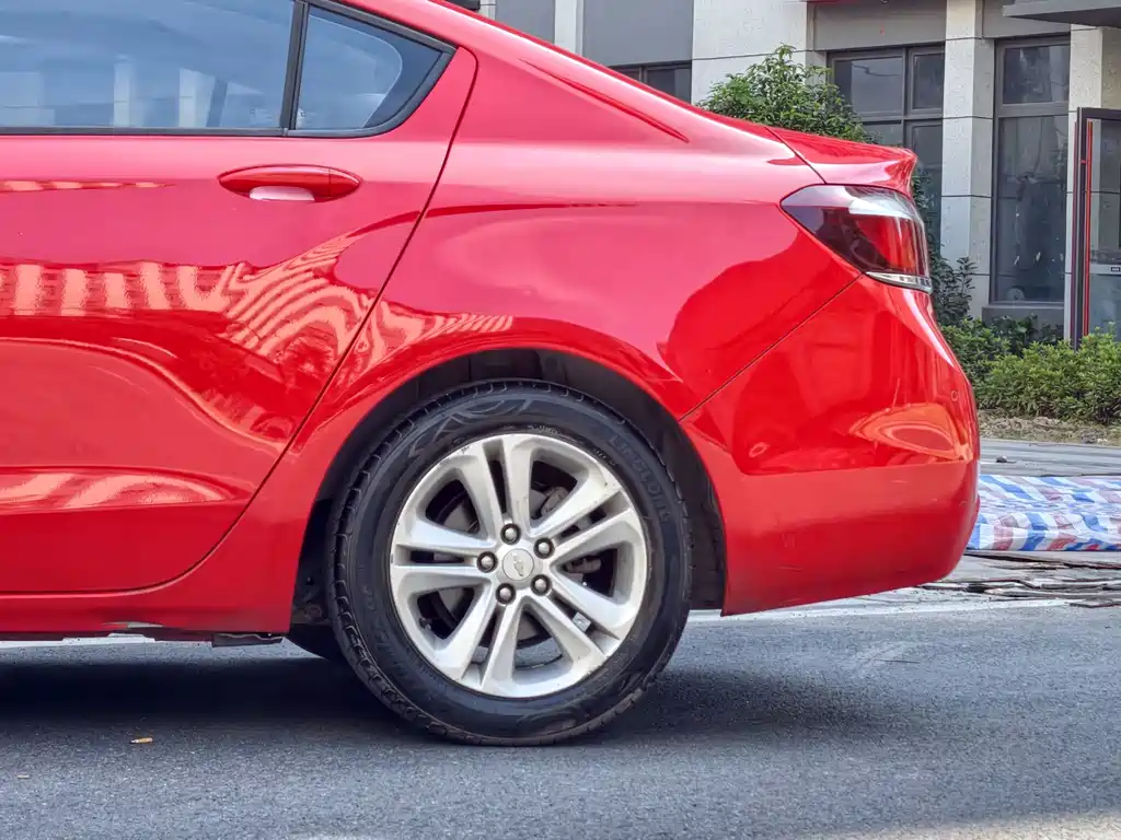 Chevrolet Cruze — миниатюра 9