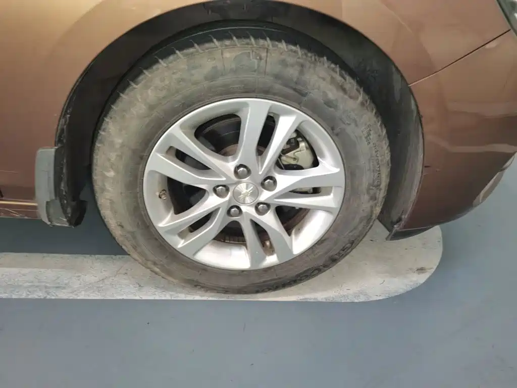 Chevrolet Cavalier — миниатюра 8